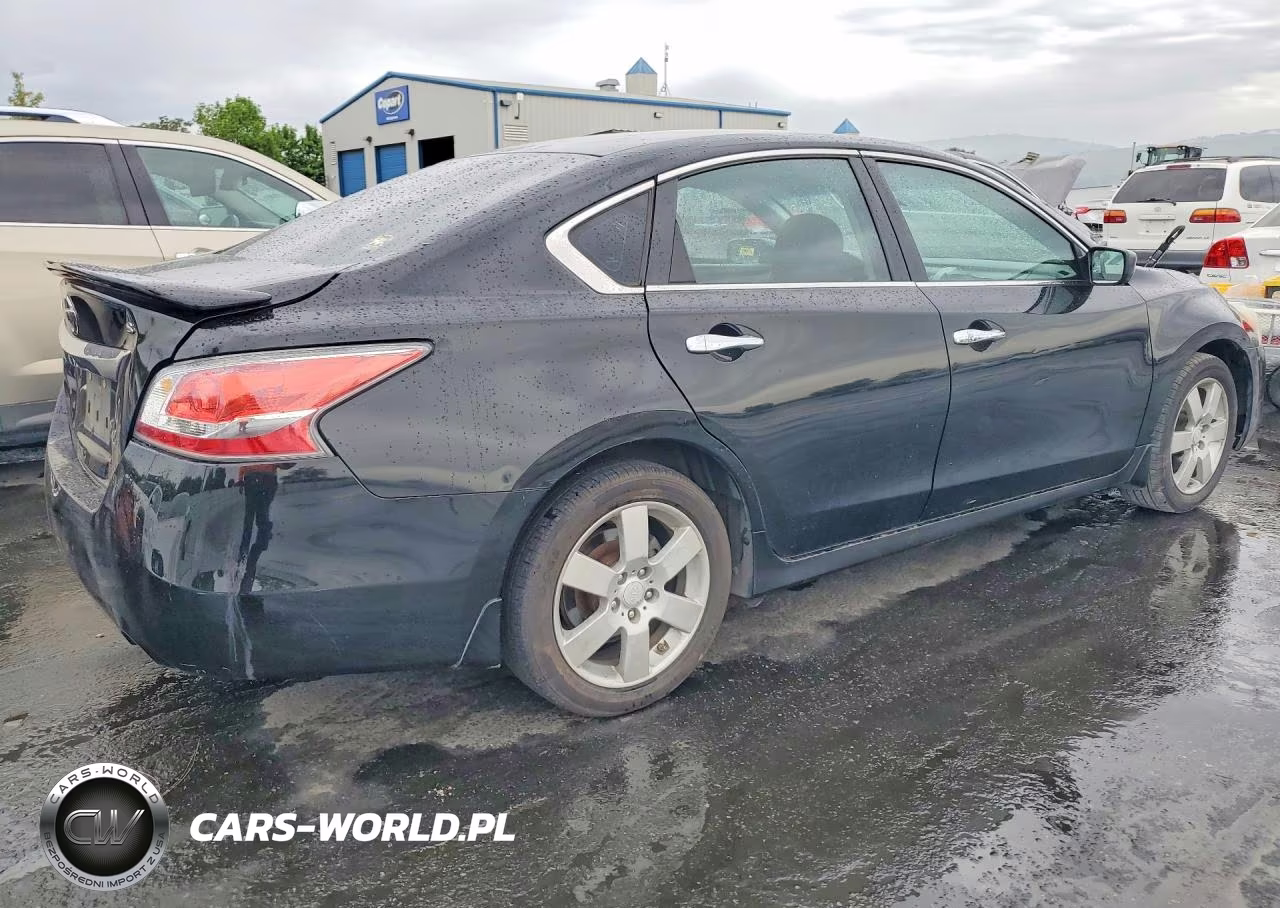 2015 Nissan Altima 2.5 S VIN:1N4AL3AP4FC416624 - 3