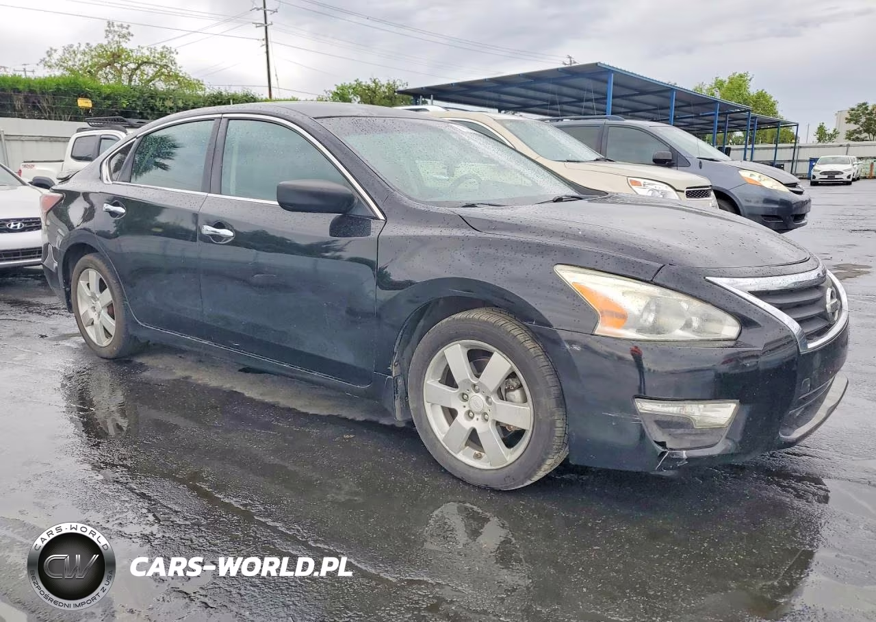 2015 Nissan Altima 2.5 S VIN:1N4AL3AP4FC416624 - 4