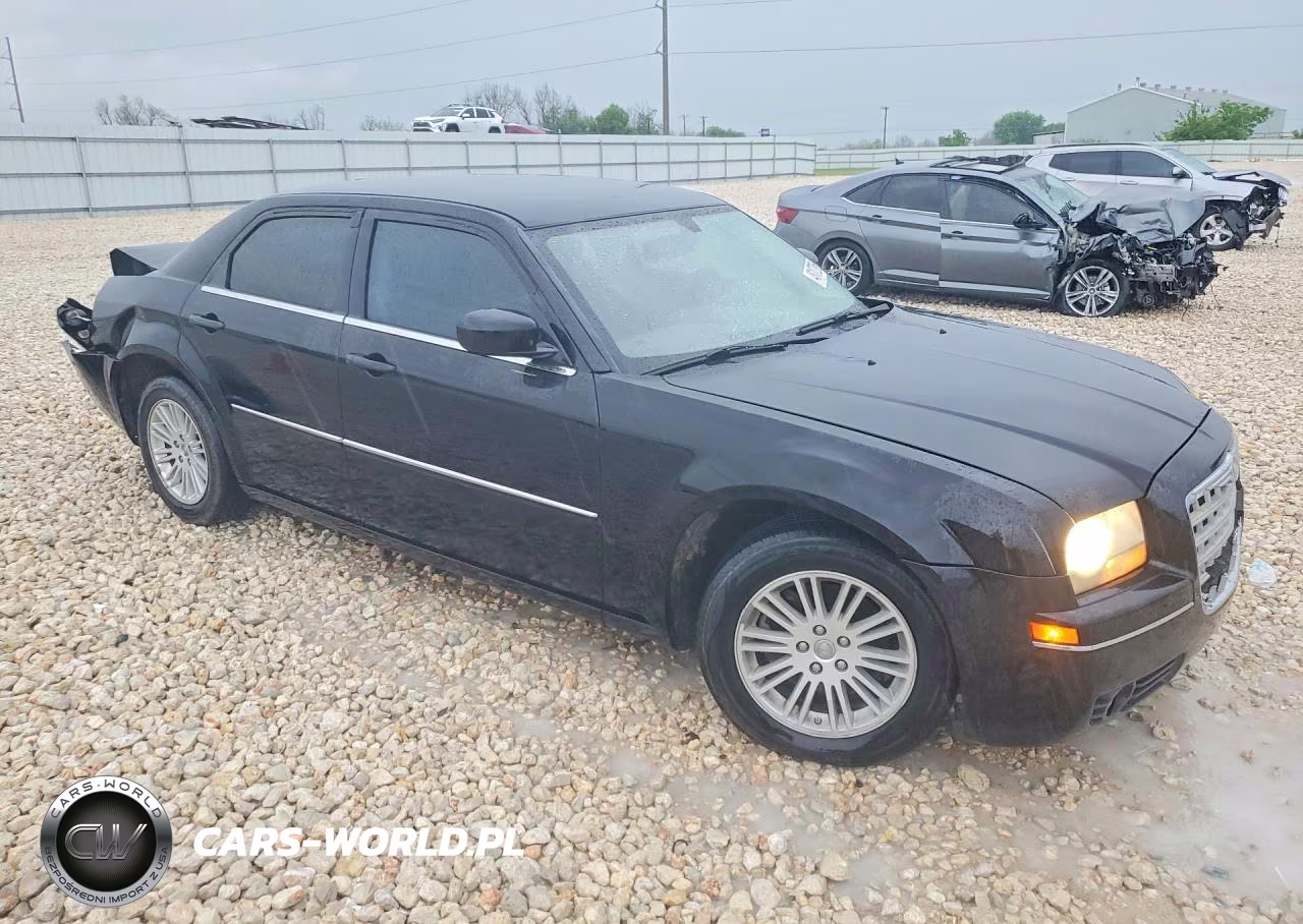 2009 Chrysler 300 VIN:2C3LA53V39H543645 - 4