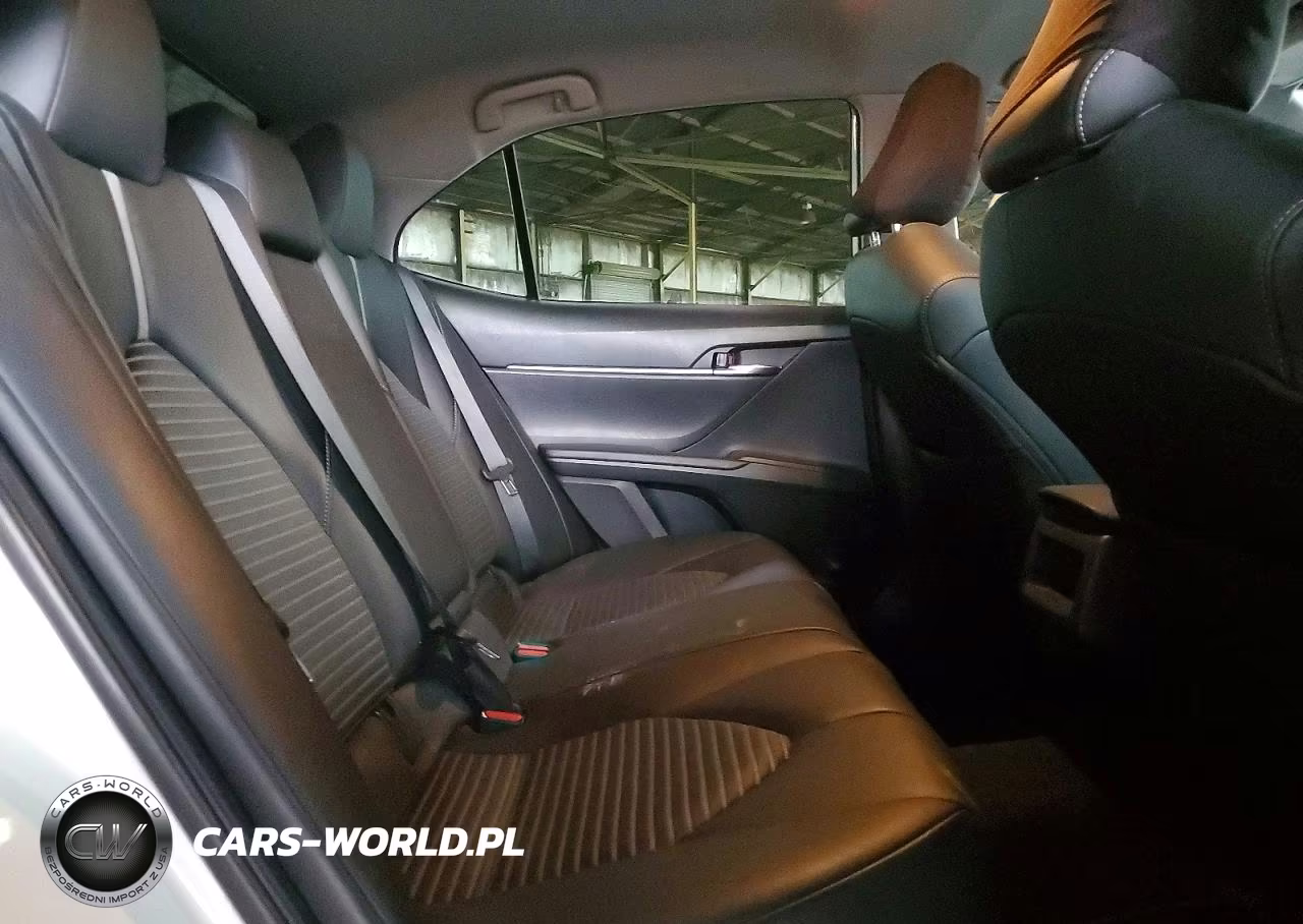 2023 Toyota Camry VIN:4T1T31AK7PU050256 - 10