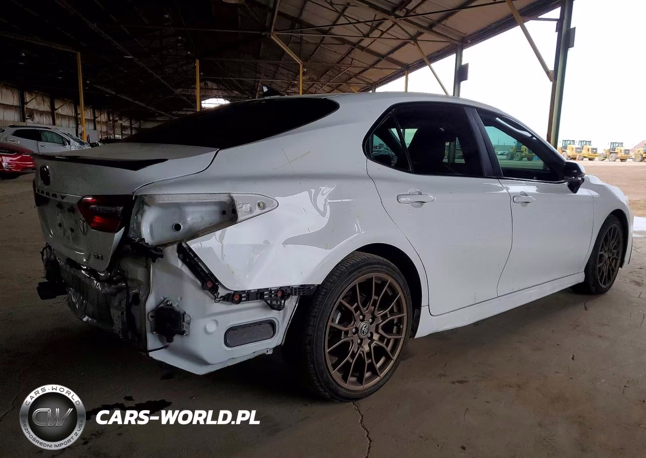 2023 Toyota Camry VIN:4T1T31AK7PU050256 - 3
