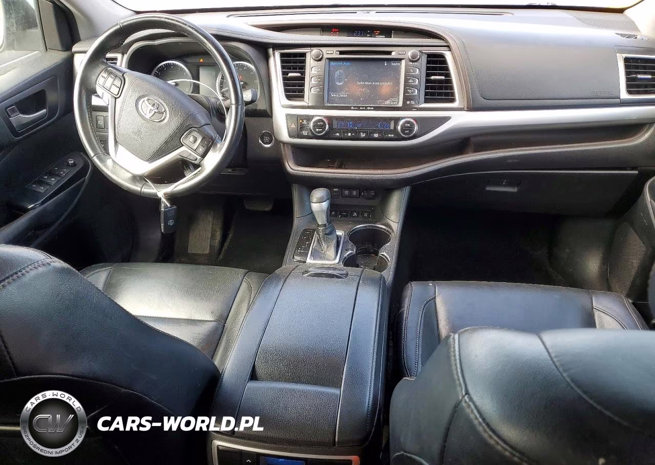 2018 Toyota Highlander Xle VIN:5TDJZRFH0JS533251 - 8