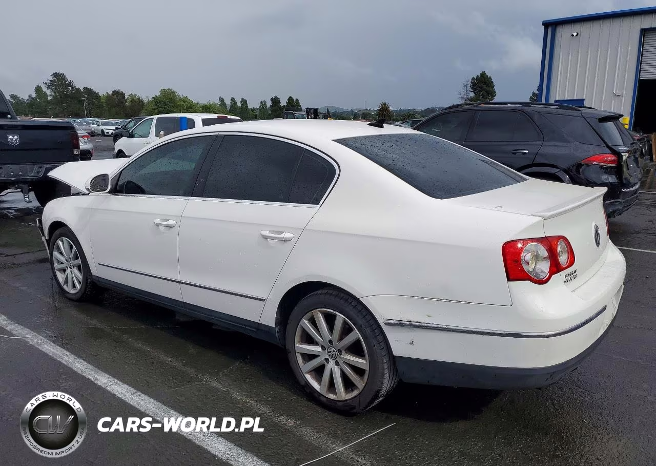 2010 Volkswagen Passat Komfort VIN:WVWJM7AN2AE166035 - 2