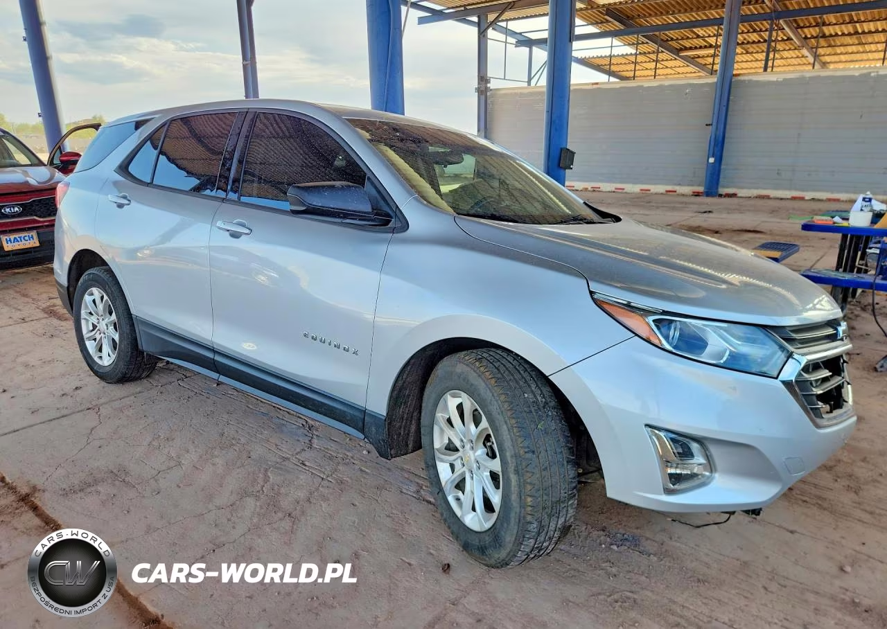 2019 Chevrolet Equinox Ls VIN:2GNAXHEV8K6180400 - 4