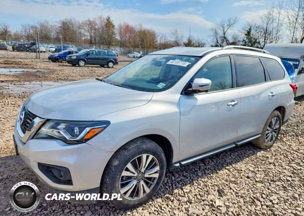 2020 Nissan Pathfinder Sl