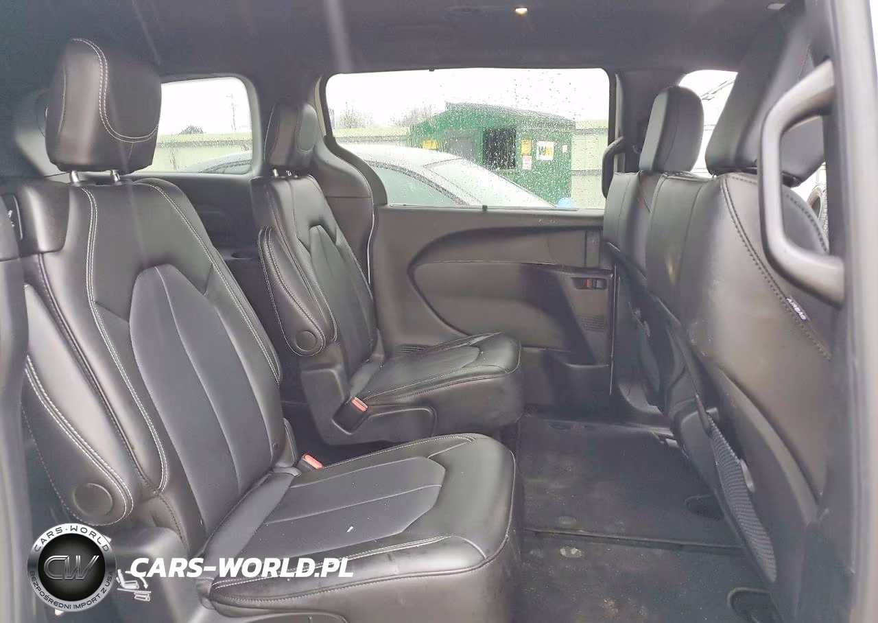 2025 Chrysler Voyager Lx VIN:2C4RC1CG2SR533926 - 11