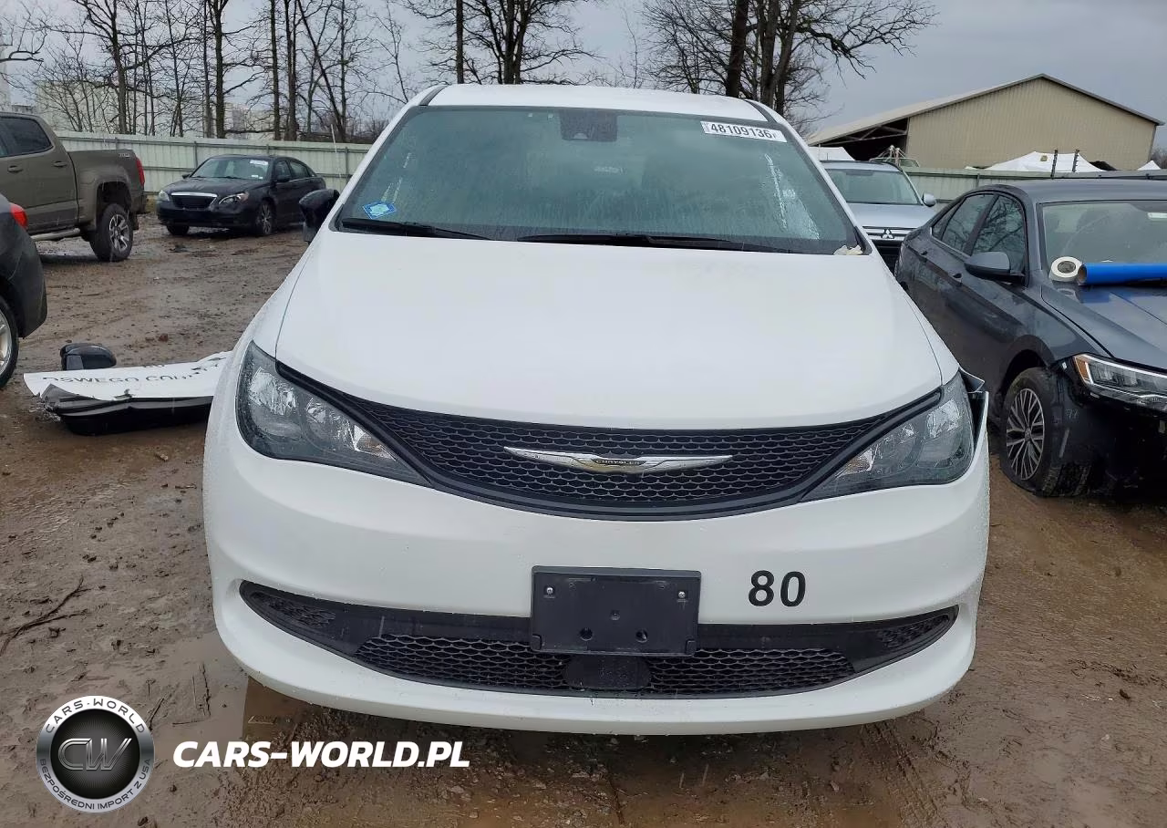 2025 Chrysler Voyager Lx VIN:2C4RC1CG2SR533926 - 5