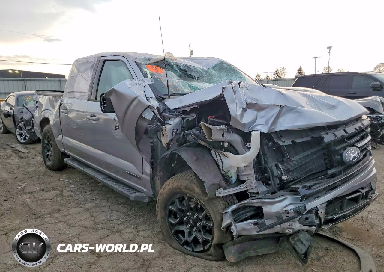 2025 Ford F150 Xlt VIN:1FTFW3LD9SFA82724 - 4
