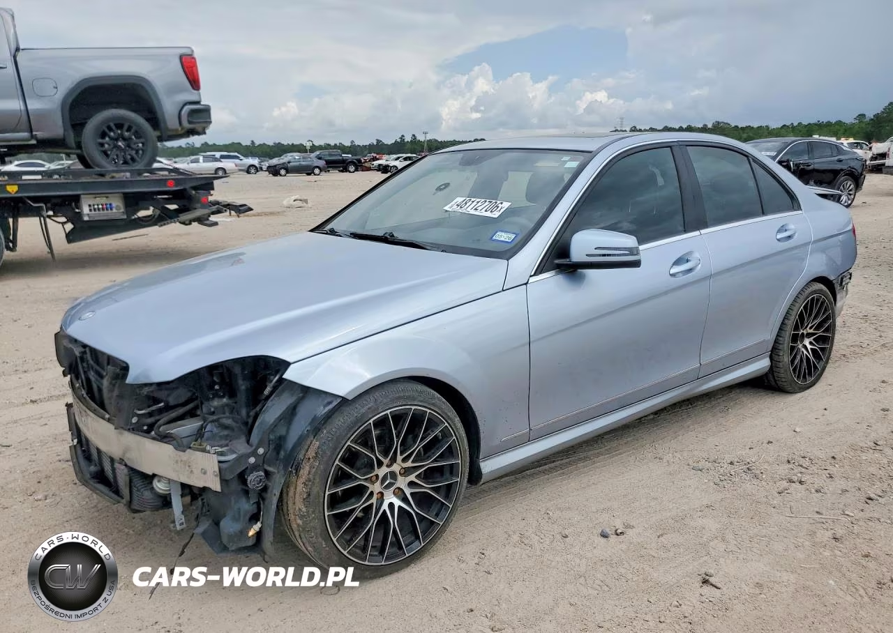 2013 Mercedes-Benz C 250