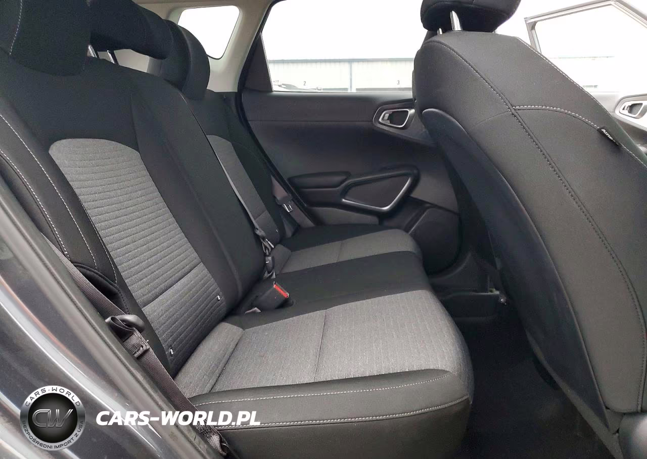 2020 Kia Soul S VIN:KNDJ23AU9L7726906 - 10