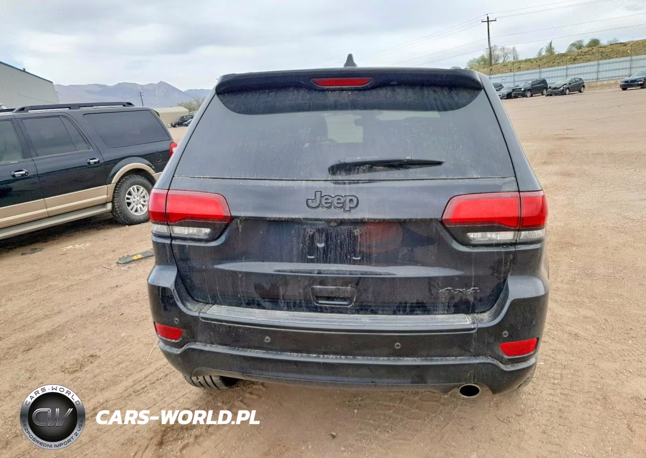 2017 Jeep Grand Cherokee Laredo VIN:1C4RJFAG3HC926907 - 6