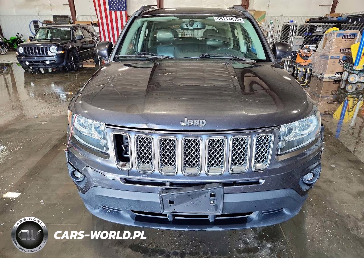 2016 Jeep Compass Latitude VIN:1C4NJDEB1GD616927 - 5