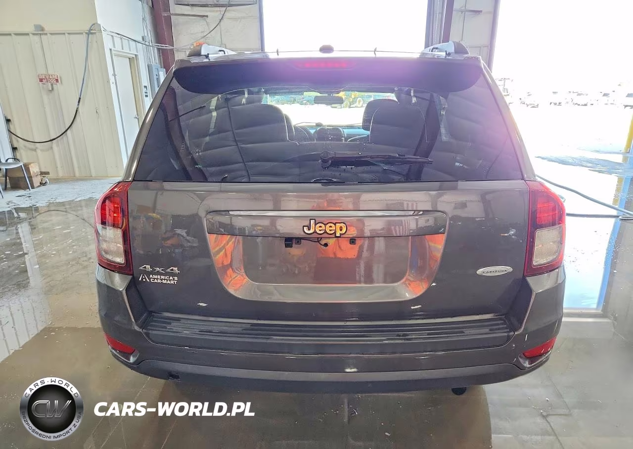 2016 Jeep Compass Latitude VIN:1C4NJDEB1GD616927 - 6