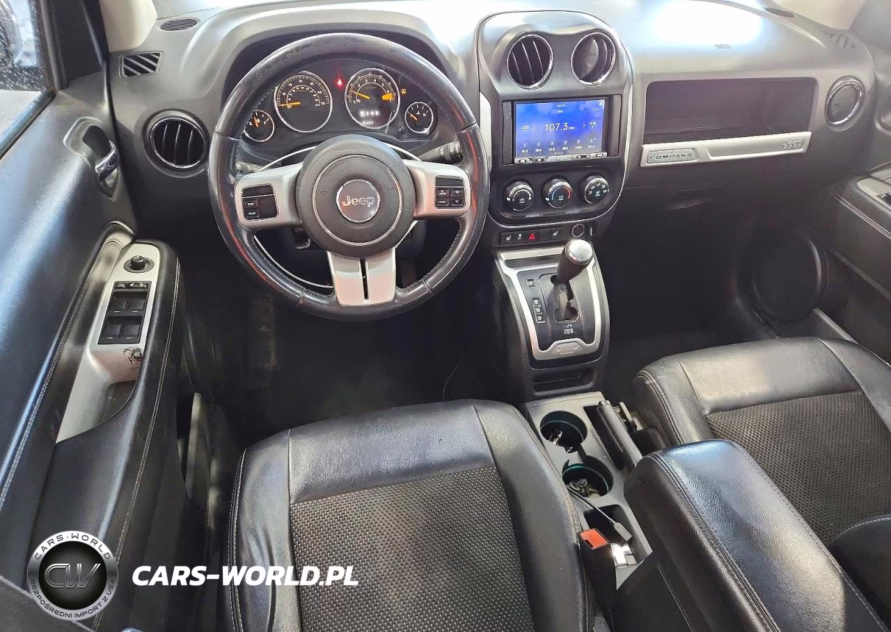 2016 Jeep Compass Latitude VIN:1C4NJDEB1GD616927 - 8