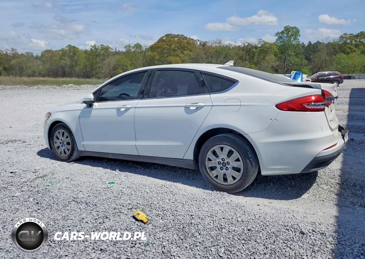 2020 Ford Fusion S VIN:3FA6P0G70LR134722 - 2