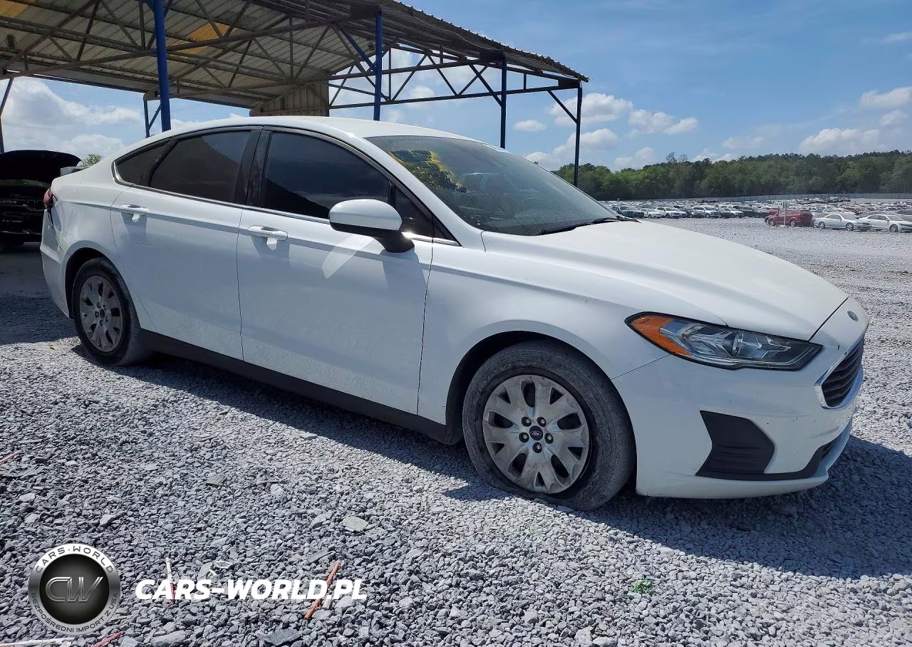 2020 Ford Fusion S VIN:3FA6P0G70LR134722 - 4