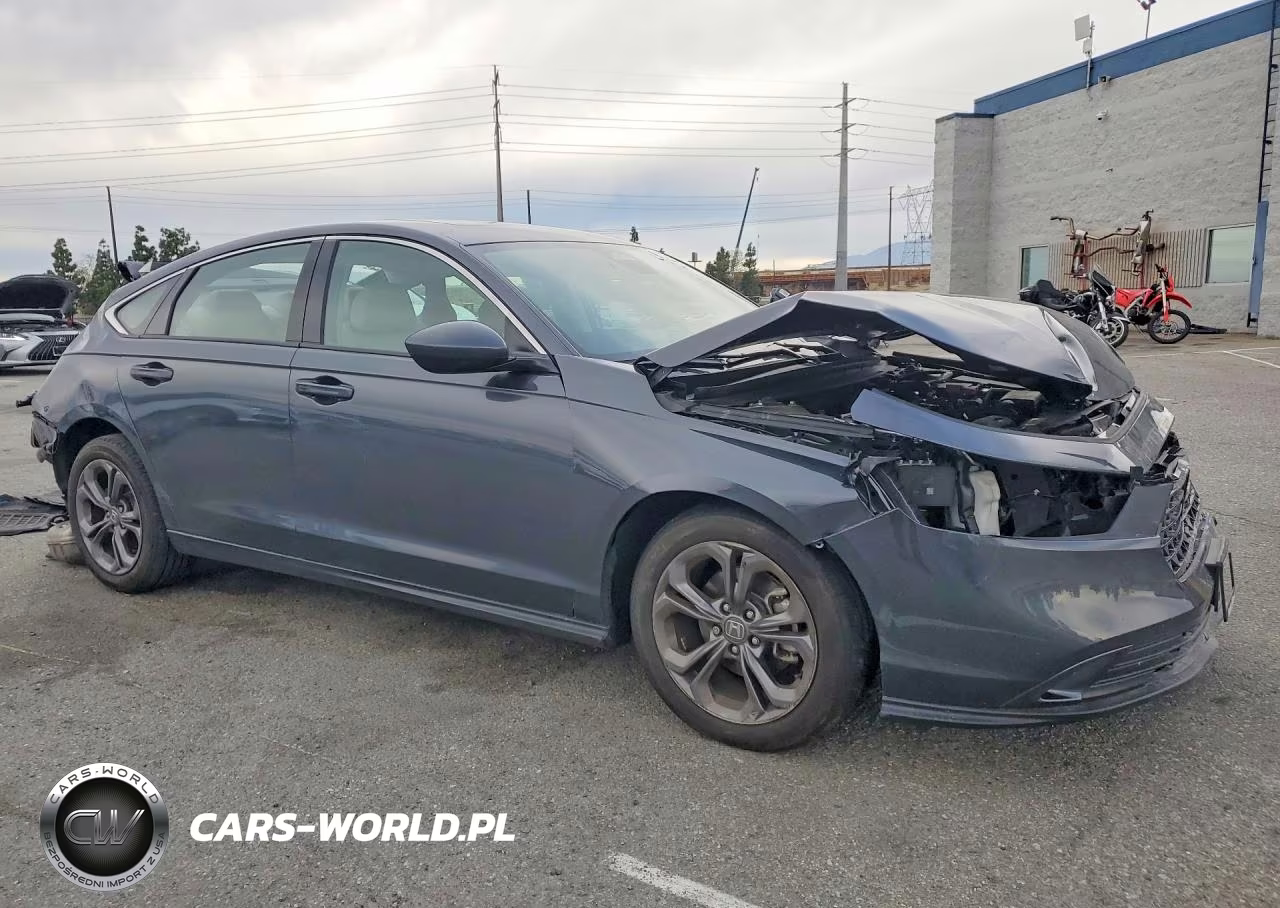 2023 Honda Accord Ex VIN:1HGCY1F37PA032561 - 4
