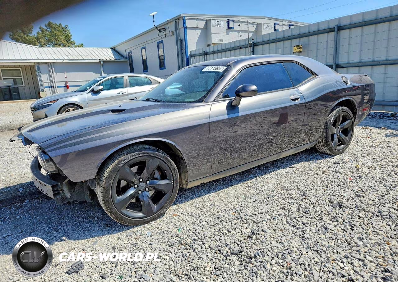 2013 Dodge Challenger Sxt