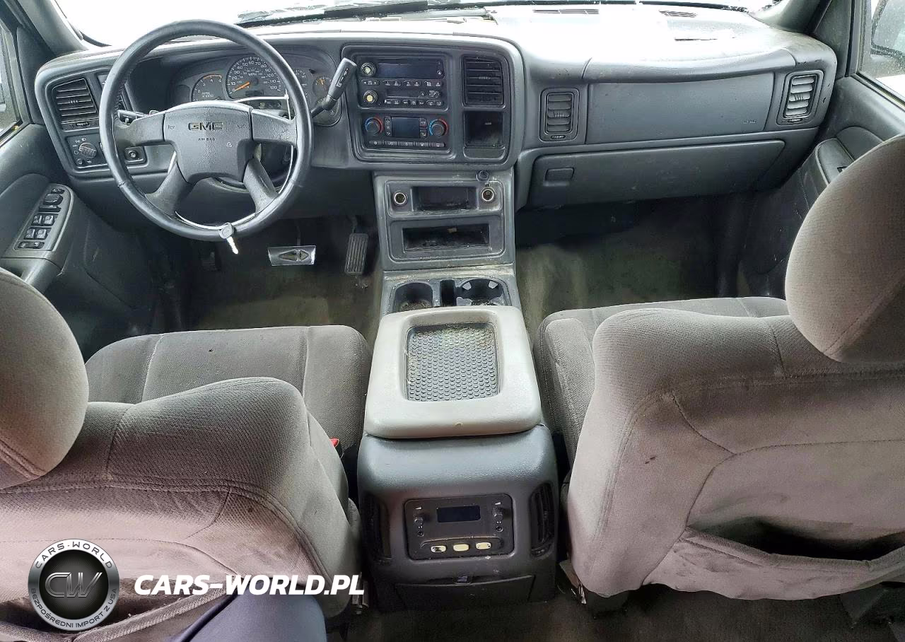 2004 GMC Sierra K2500 Heavy Duty VIN:1GTHK23164F104329 - 8