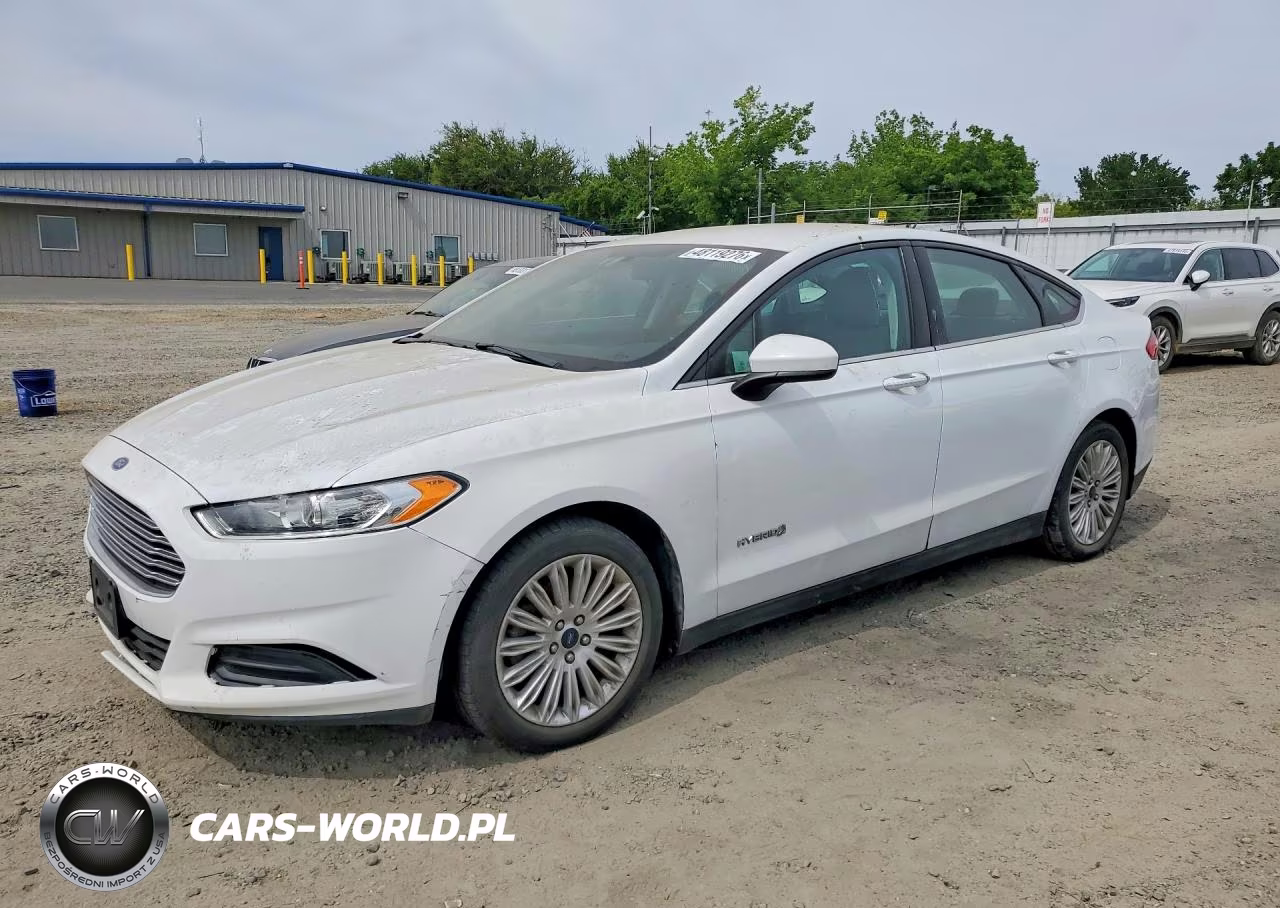 2014 Ford Fusion S Hybrid – zdjęcie 1 z 12