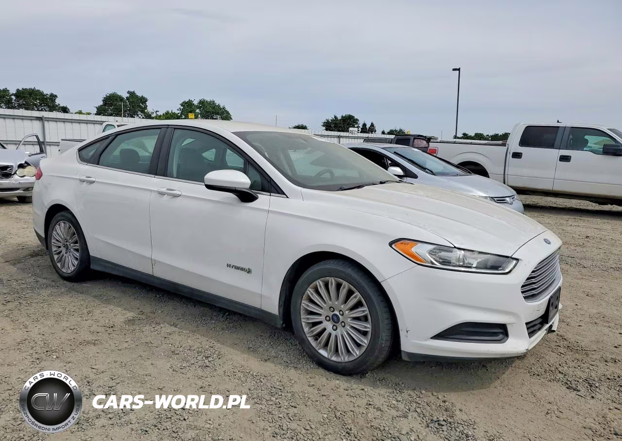 2014 Ford Fusion S Hybrid VIN:3FA6P0UUXER293616 - 4