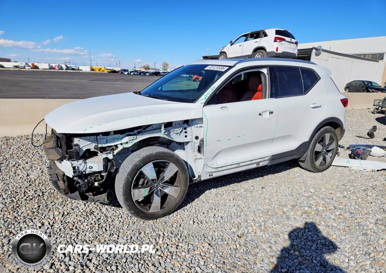 2019 Volv Xc40