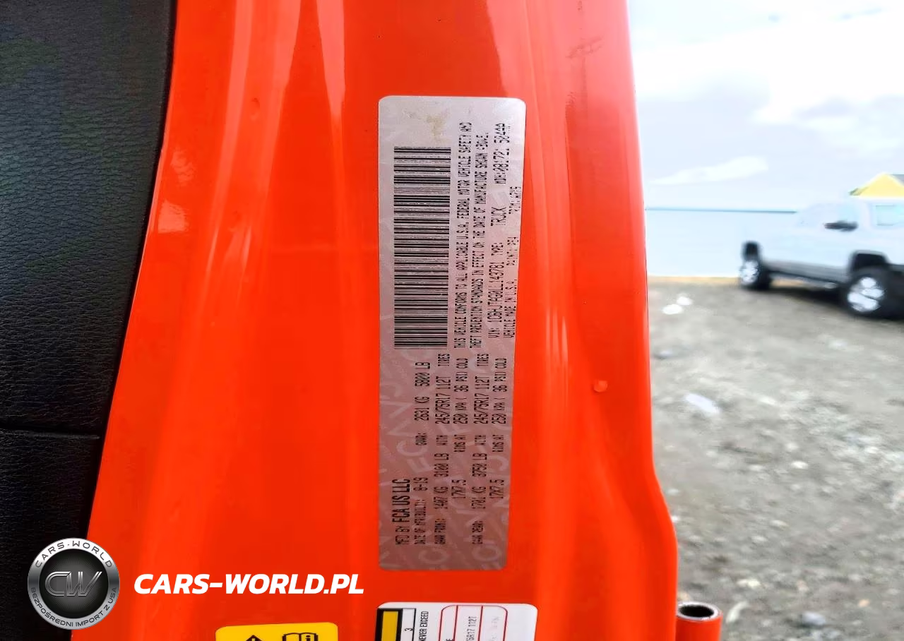 2020 Jeep Gladiator Sport VIN:1C6HJTAG0LL143781 - 12