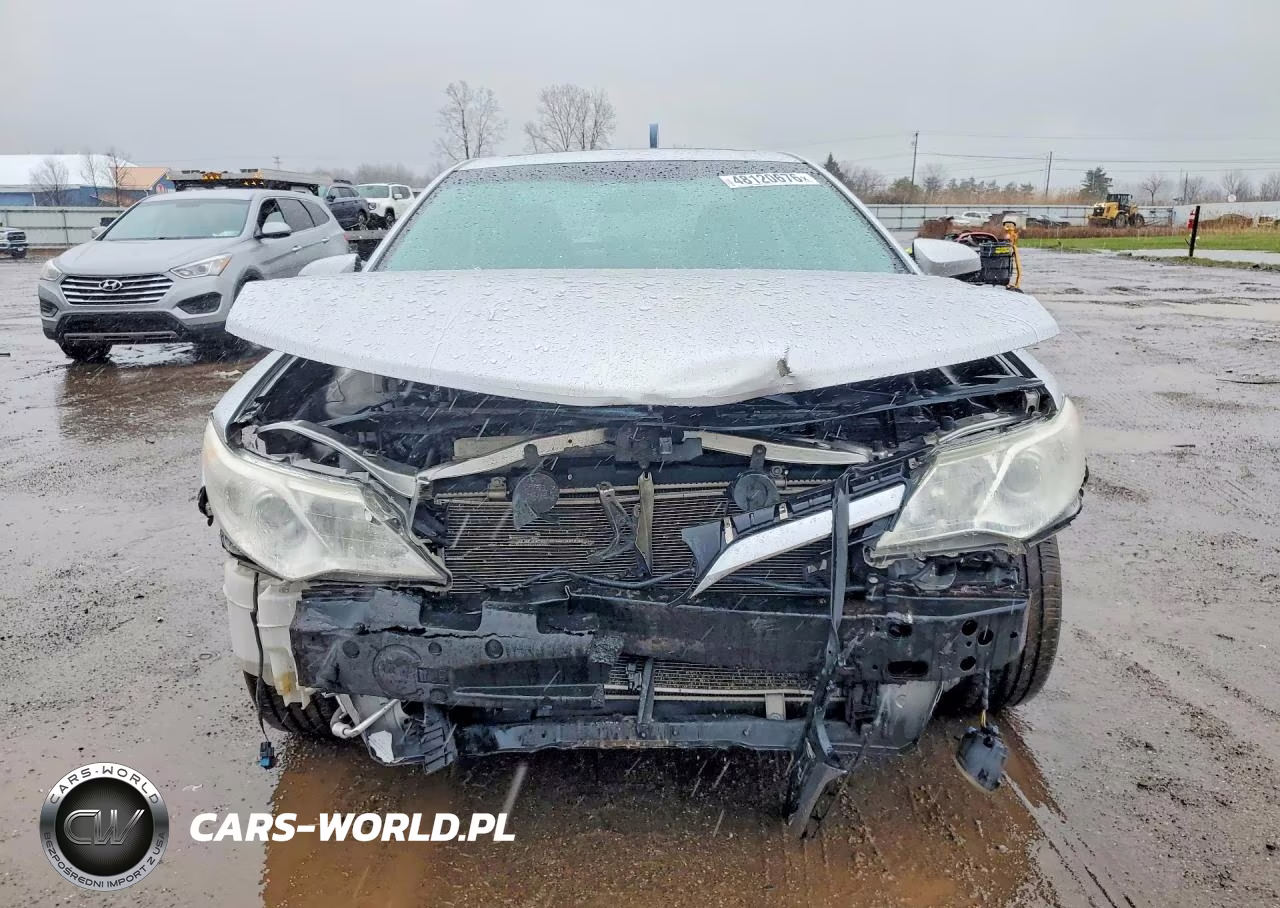 2014 Toyota Camry Xle VIN:4T1BF1FK6EU830676 - 5