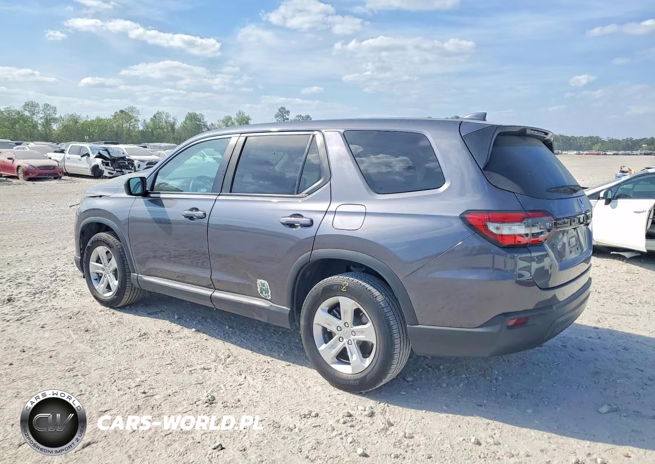 2023 Honda Pilot Lx VIN:5FNYG2H22PB010699 - 2