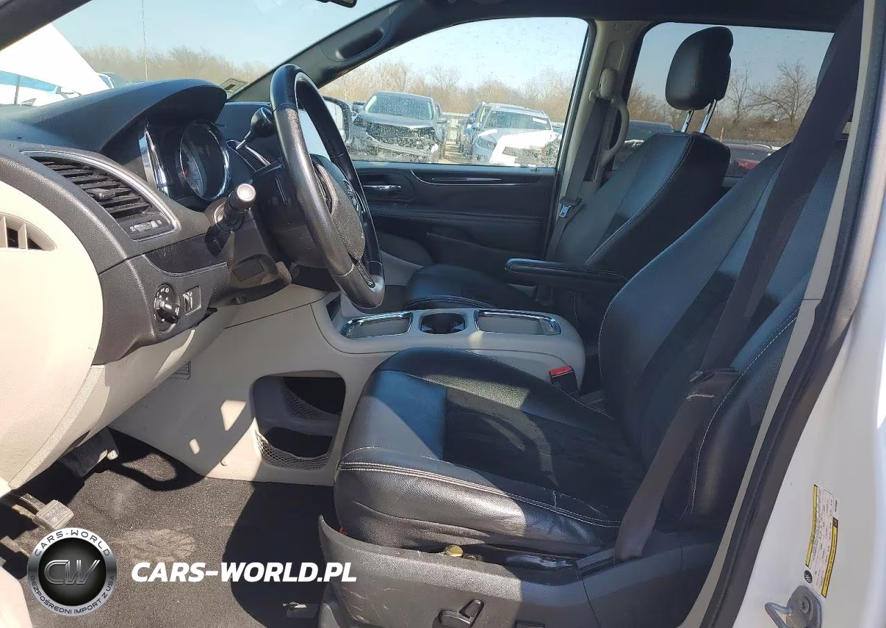 2018 Dodge Grand Caravan Sxt VIN:2C4RDGCG2JR240395 - 7