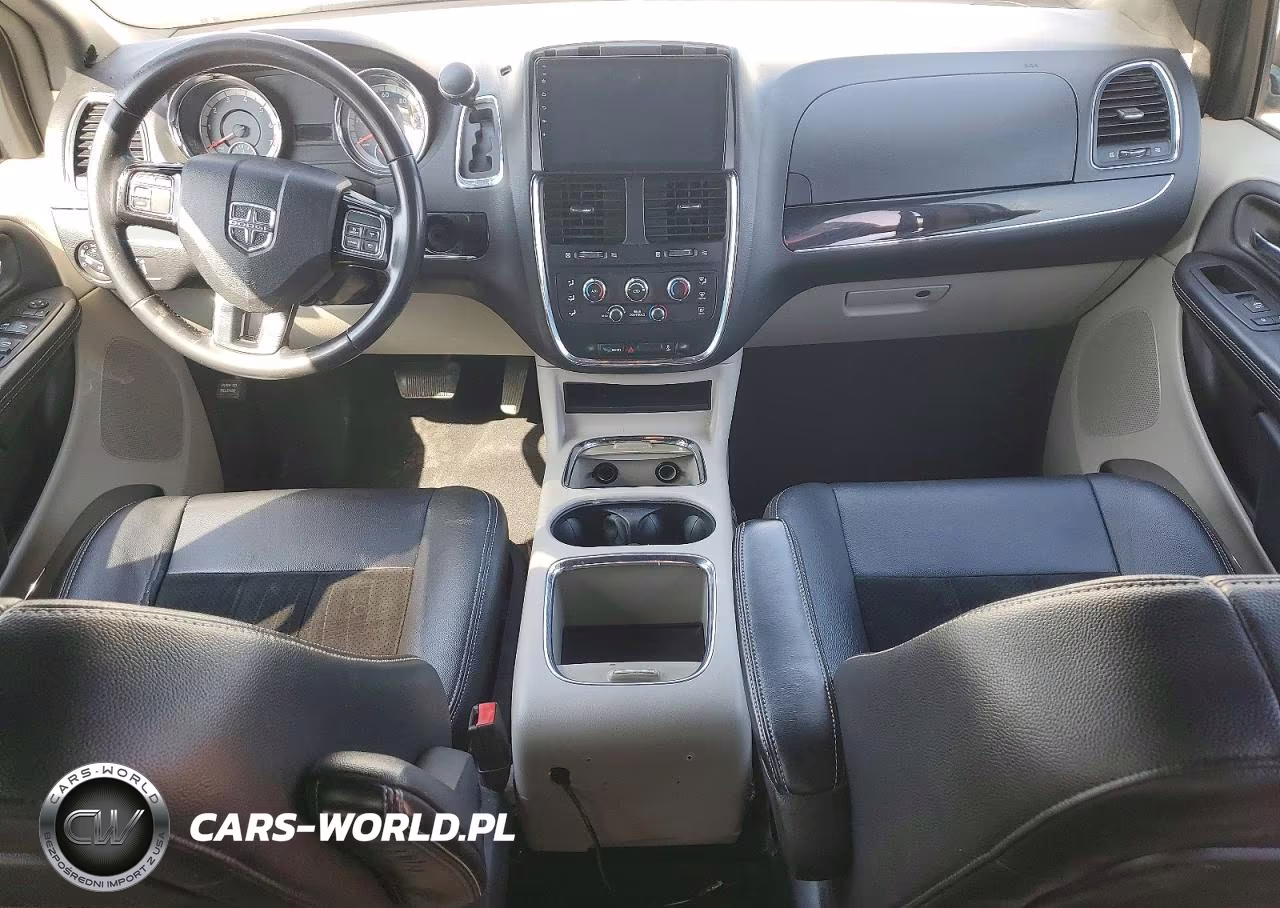 2018 Dodge Grand Caravan Sxt VIN:2C4RDGCG2JR240395 - 8