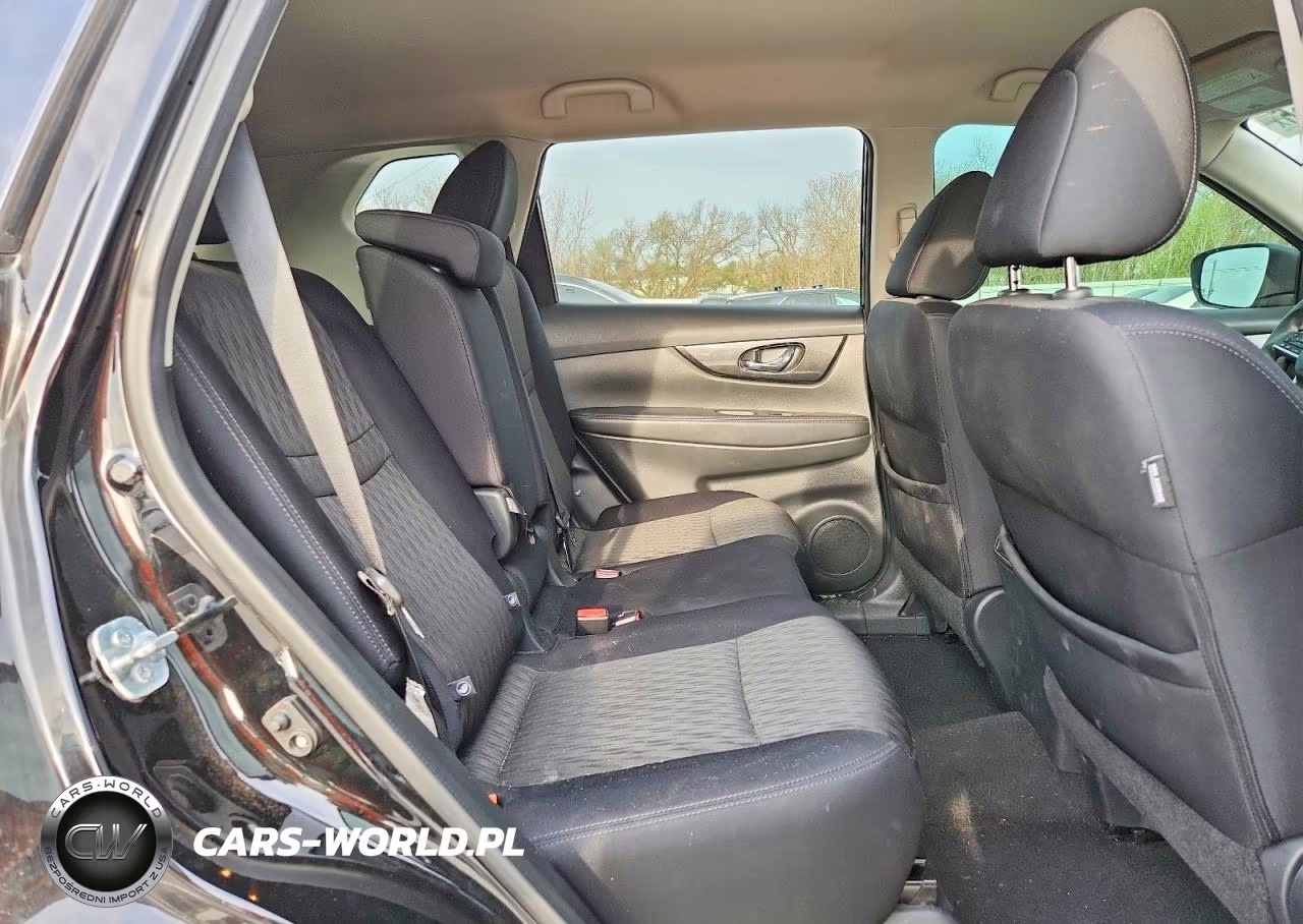 2017 Nissan Rogue S VIN:5N1AT2MT5HC775945 - 10
