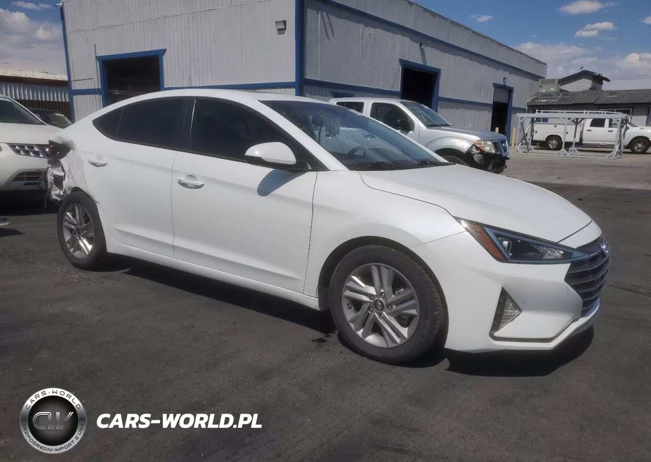 2020 Hyundai Elantra Sel VIN:5NPD84LF2LH606375 - 4