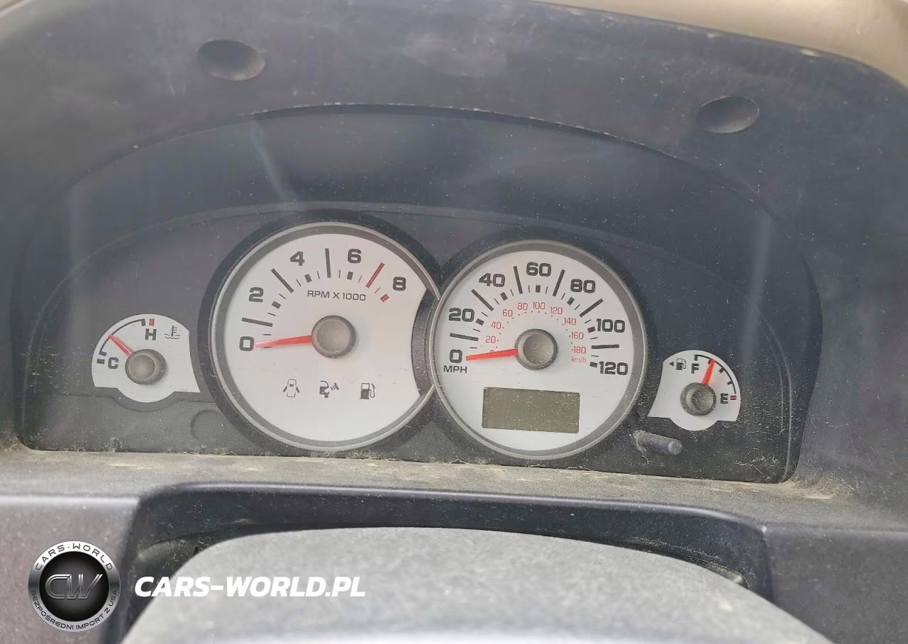 2006 Ford Escape Xls VIN:1FMYU02Z66KA47268 - 9