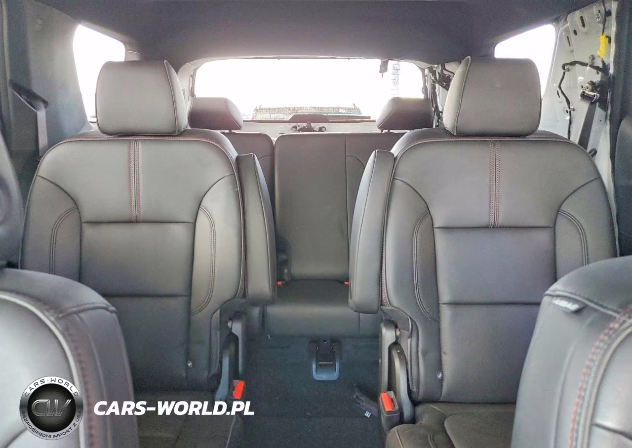 2023 Chevrolet Traverse Rs VIN:1GNEVJKW3PJ330631 - 10