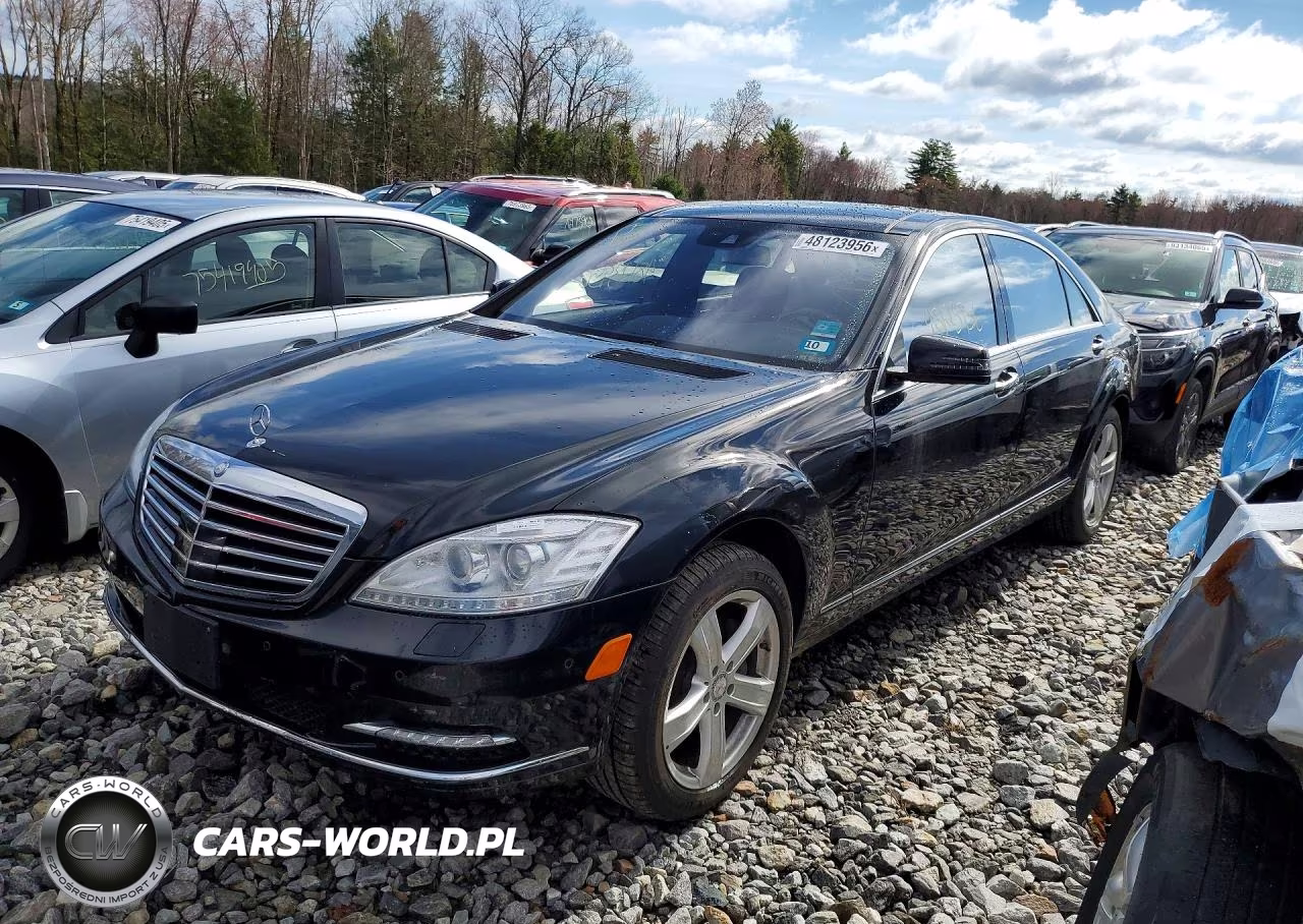 2013 Mercedes-Benz S 550 4Matic