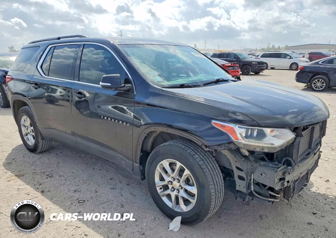 2019 Chevrolet Traverse Lt VIN:1GNERHKW0KJ151047 - 4