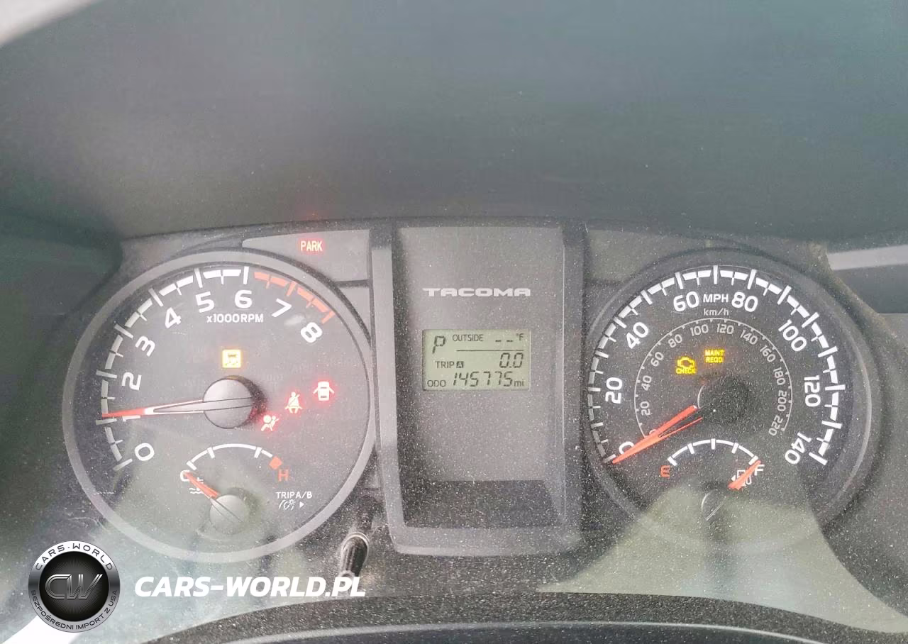 2016 Toyota Tacoma Sr V6 VIN:5TFCZ5AN2GX009987 - 9