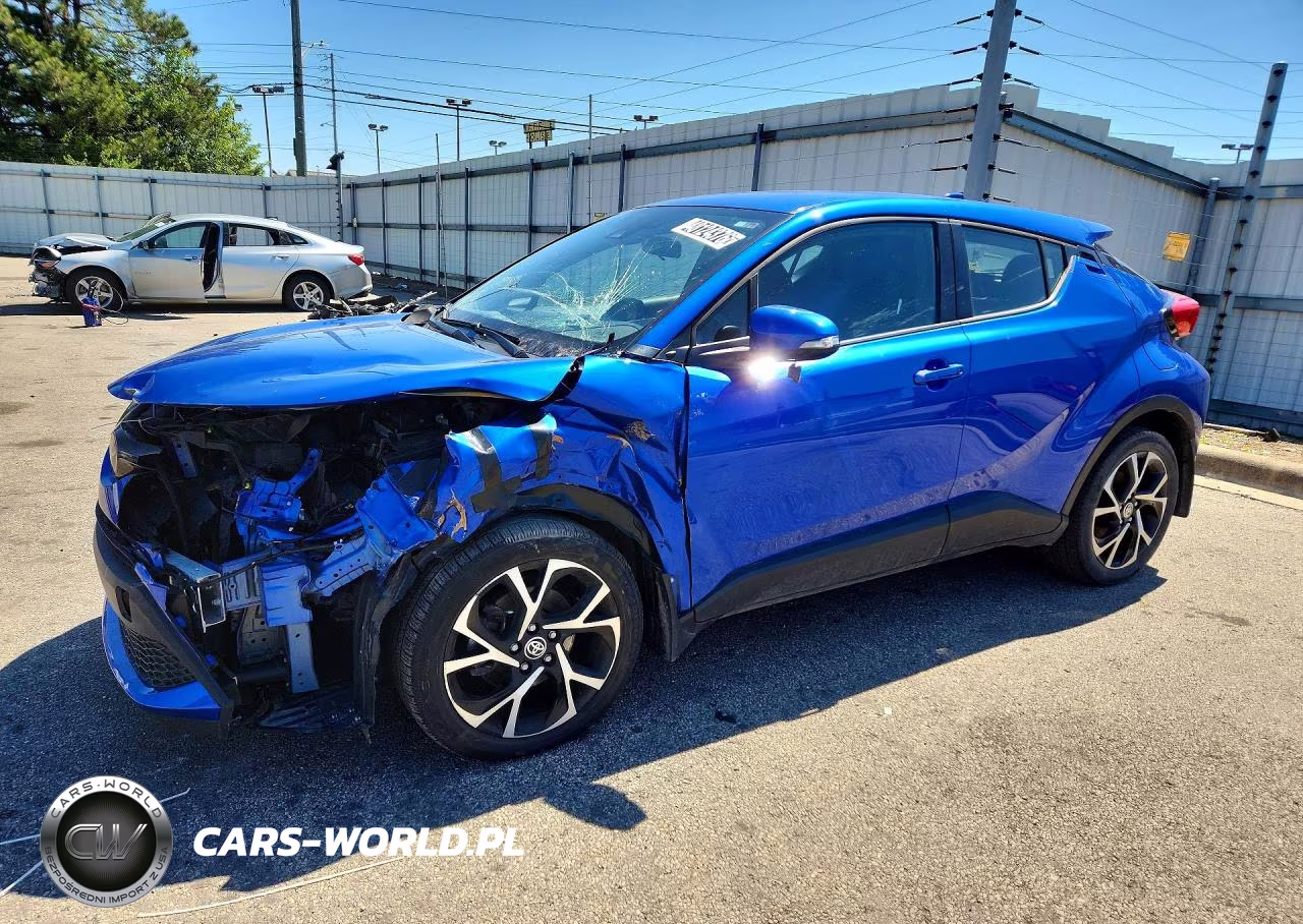 2021 Toyota C-Hr Xle – zdjęcie 1 z 13