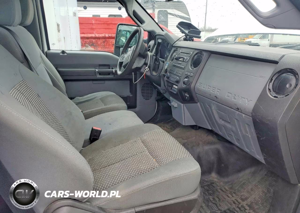 2012 Ford F350 Super Duty Utility - Service Truck VIN:1FDRF3G6XCEC67313 - 8