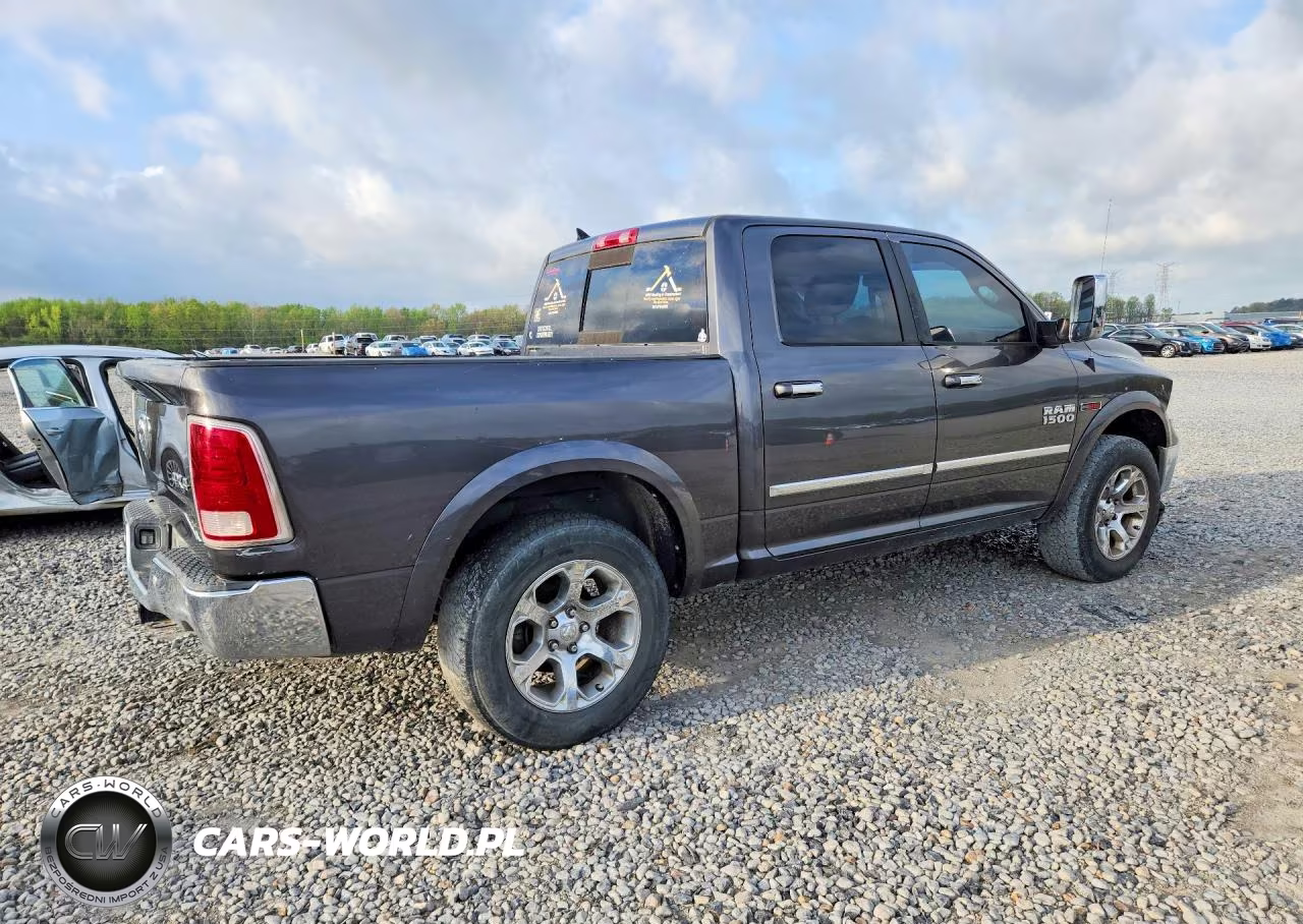 2016 Ram 1500 Laramie VIN:1C6RR7NM7GS187714 - 3