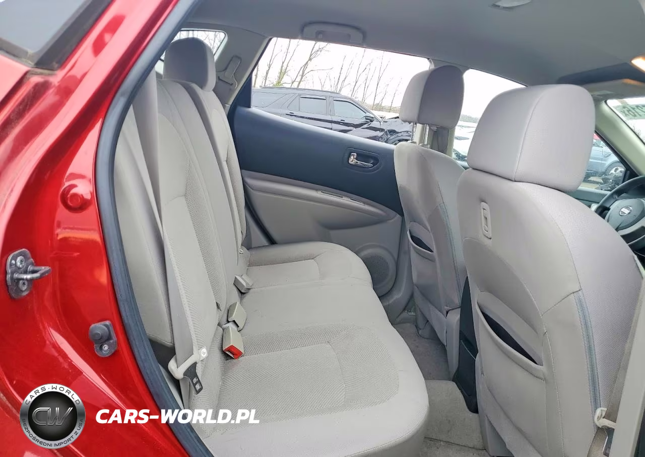 2015 Nissan Rogue Select S VIN:JN8AS5MT1FW152802 - 11