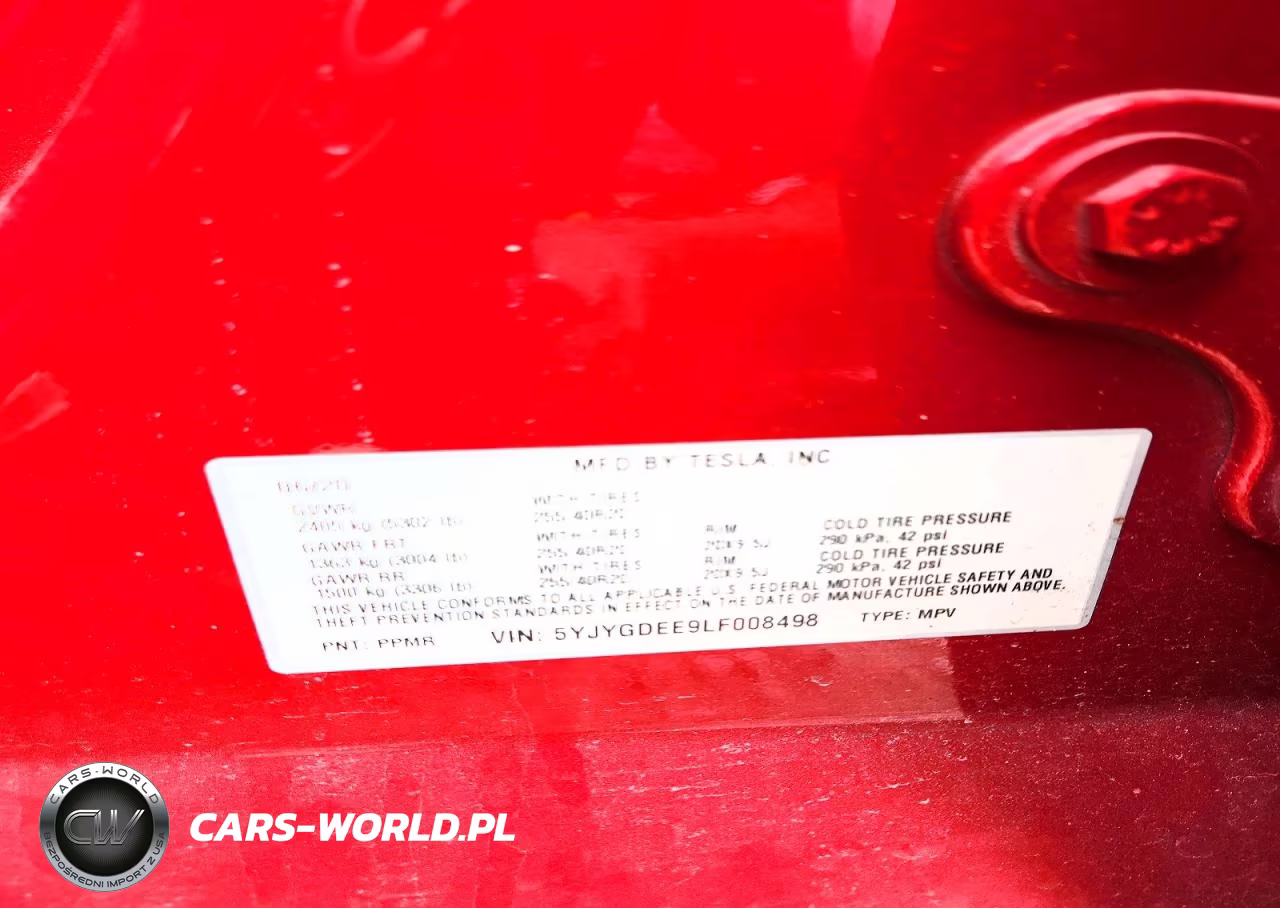 2020 Tesla Model Y VIN:5YJYGDEE9LF008498 - 12