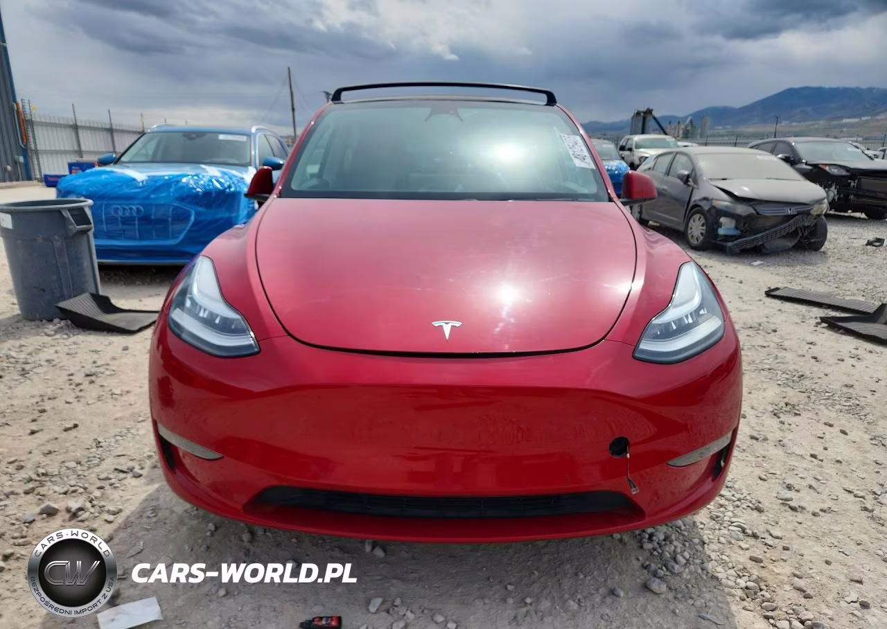 2020 Tesla Model Y VIN:5YJYGDEE9LF008498 - 5