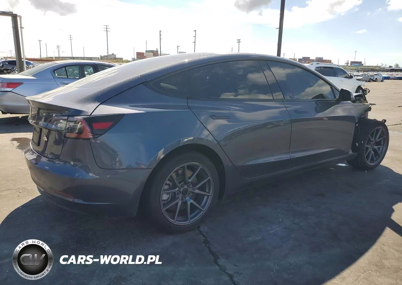 2022 Tesla Model 3 VIN:5YJ3E1EA1NF295981 - 3