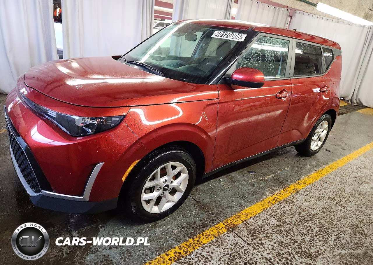 2023 Kia Soul Lx