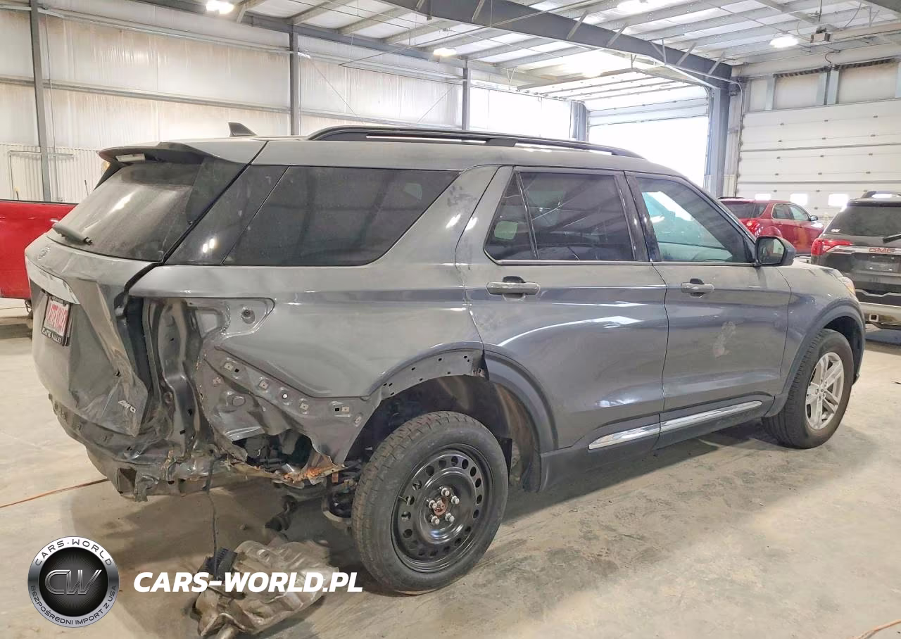 2022 Ford Explorer Xlt VIN:1FMSK8DHXNGB73536 - 3