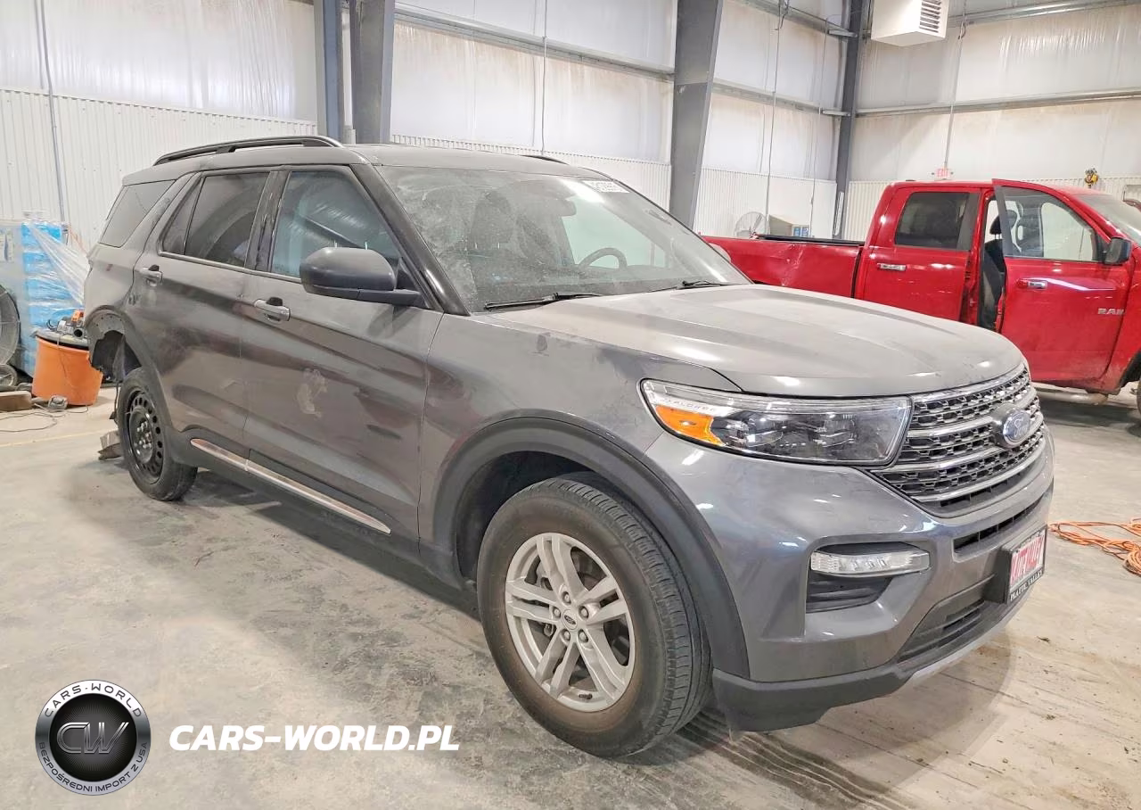 2022 Ford Explorer Xlt VIN:1FMSK8DHXNGB73536 - 4