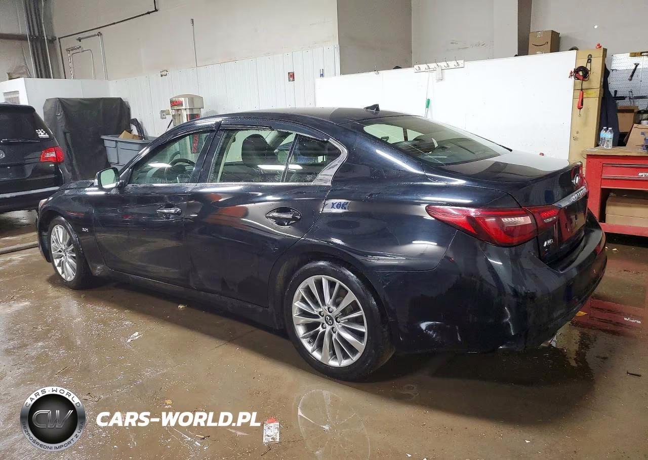 2018 Infiniti Q50 3.0T Luxe VIN:JN1EV7AR5JM443075 - 2