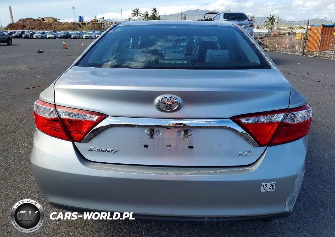2016 Toyota Camry Le VIN:4T1BF1FK4GU535871 - 6
